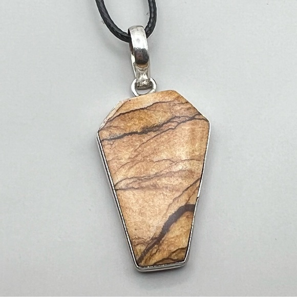 New Landscape Picture Jasper Stone Coffin Silver Overlay Pendant Necklace w Cord - Picture 6 of 6